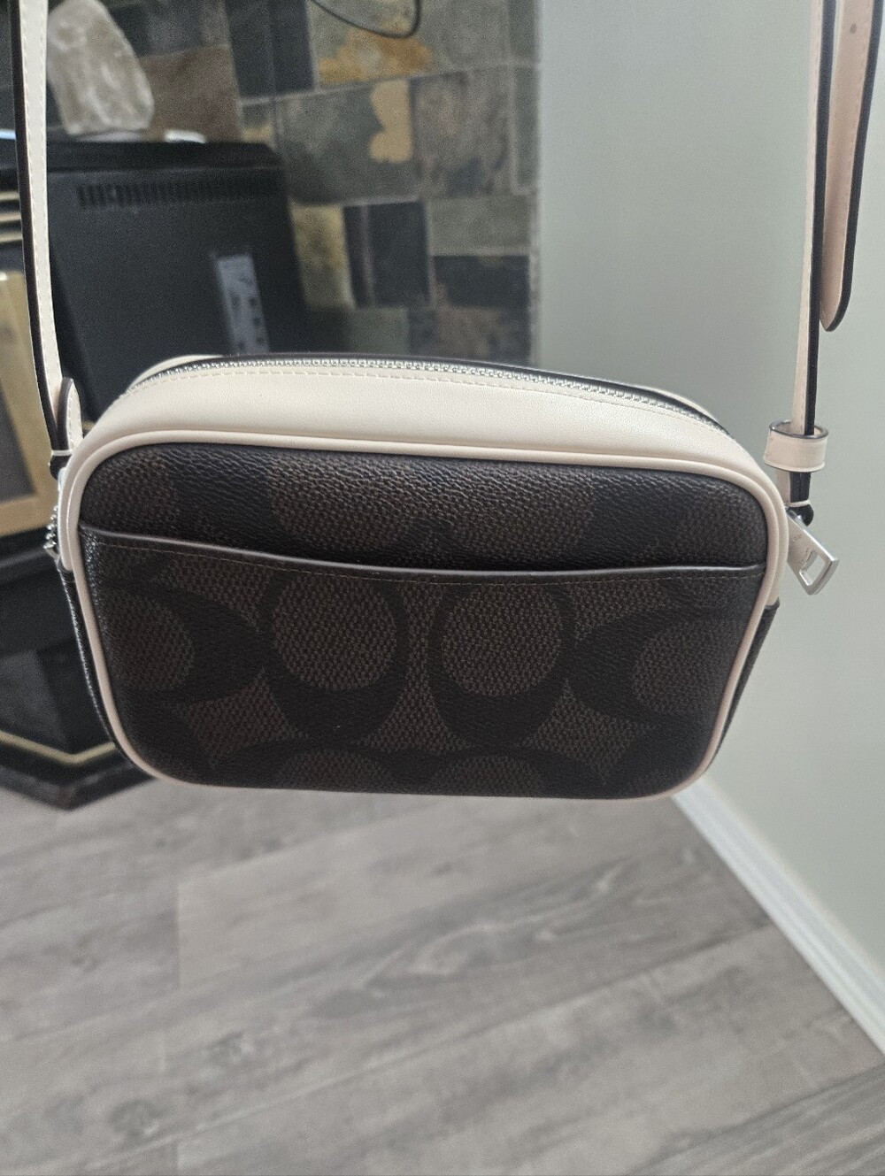 Coach Mini Jamie Camera Crossbody Bag Leather Coach Script Brown And Cream - Picture 11 of 14